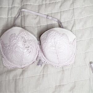Victoria’s Secret Dream Angels Lavender Lace Multi Way Bra in Size 32DDD